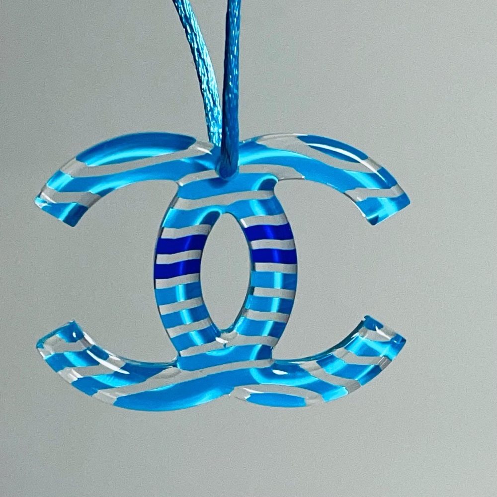 Chanel Blue Striped Charm - Picture 5 of 9